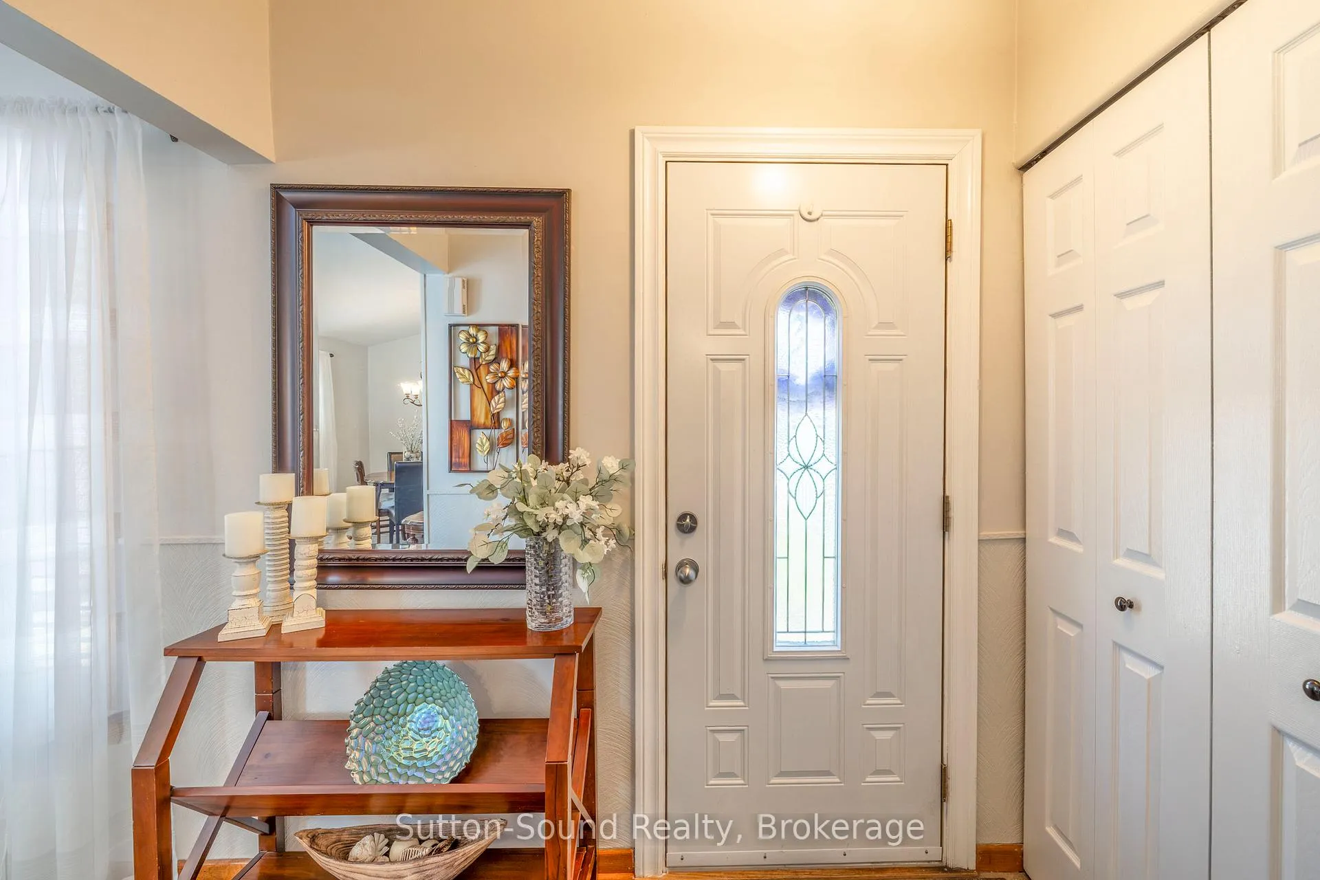 Photo 5 of 50 4th Avenue W, Owen Sound — HOMEH
