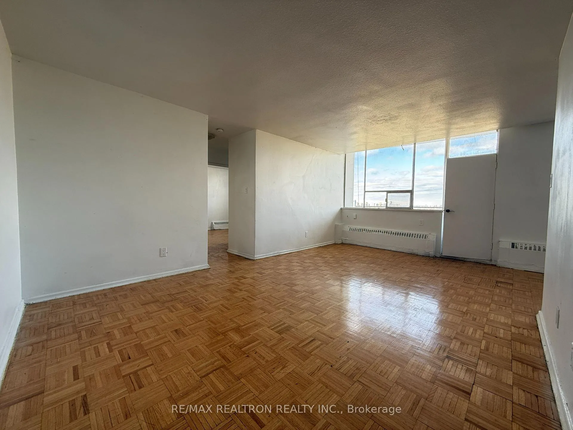 Photo 1 of Unit 1505, 500 Dawes Road, Toronto, O'Connor-Parkview — HOMEH