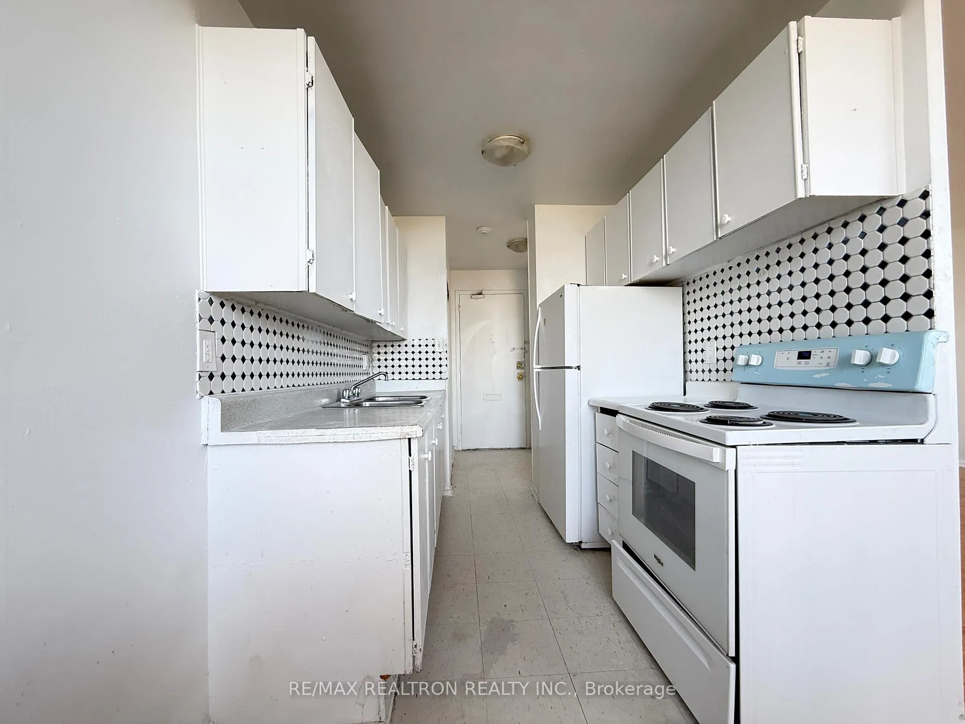 Photo 5 of Unit 1505, 500 Dawes Road, Toronto, O'Connor-Parkview — HOMEH