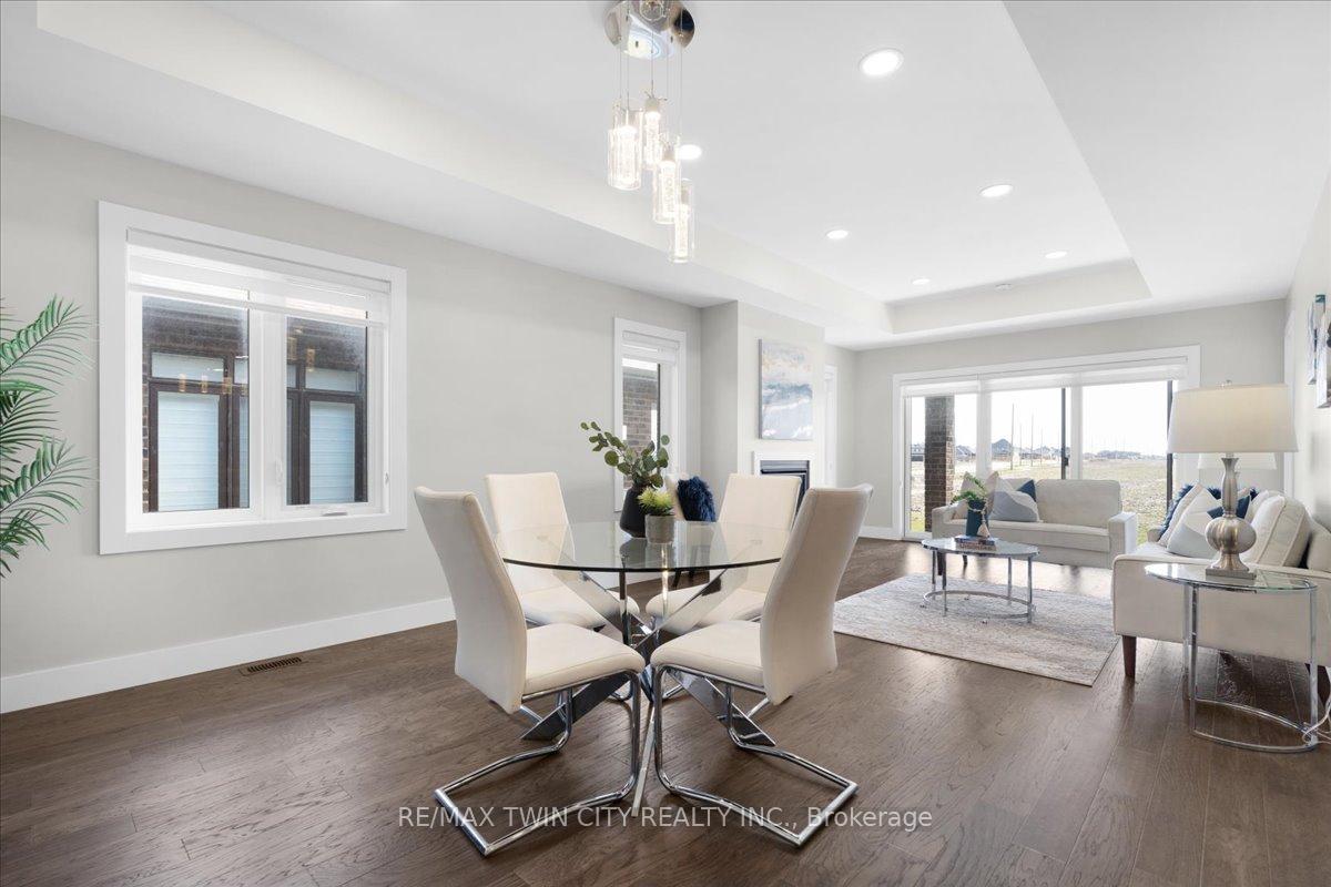 Photo 20 of 21 Bordeaux Place, Chatham-Kent, Chatham — HOMEH