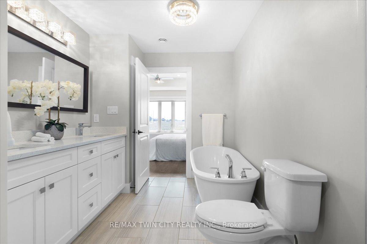 Photo 28 of 21 Bordeaux Place, Chatham-Kent, Chatham — HOMEH