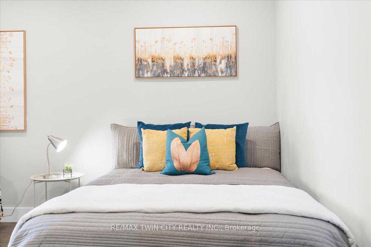 Photo 33 of 21 Bordeaux Place, Chatham-Kent, Chatham — HOMEH