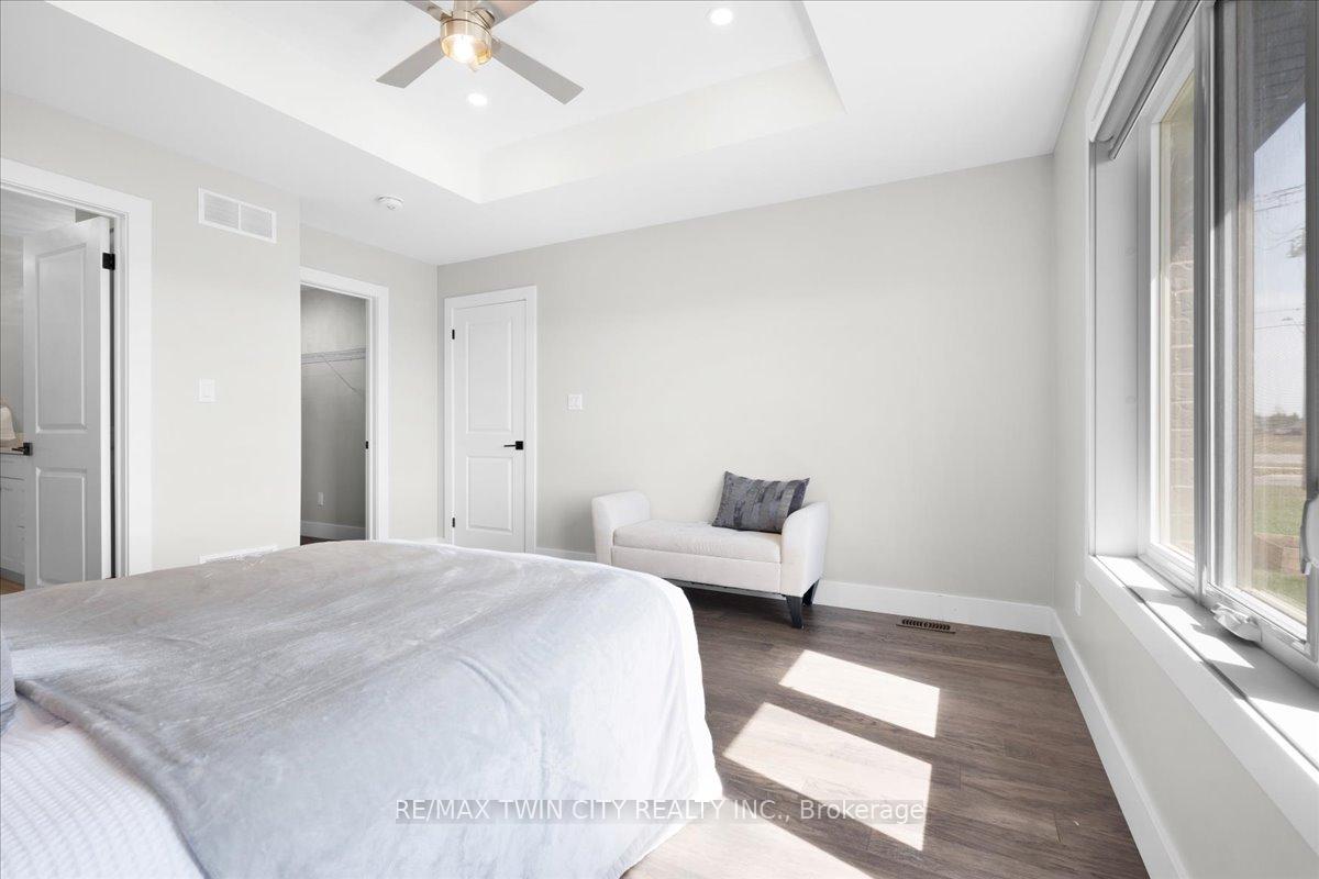 Photo 36 of 21 Bordeaux Place, Chatham-Kent, Chatham — HOMEH