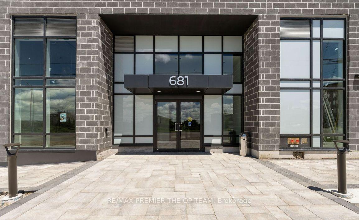 Photo 3 of Unit 416, 681 Yonge Street, Barrie, Painswick South — HOMEH