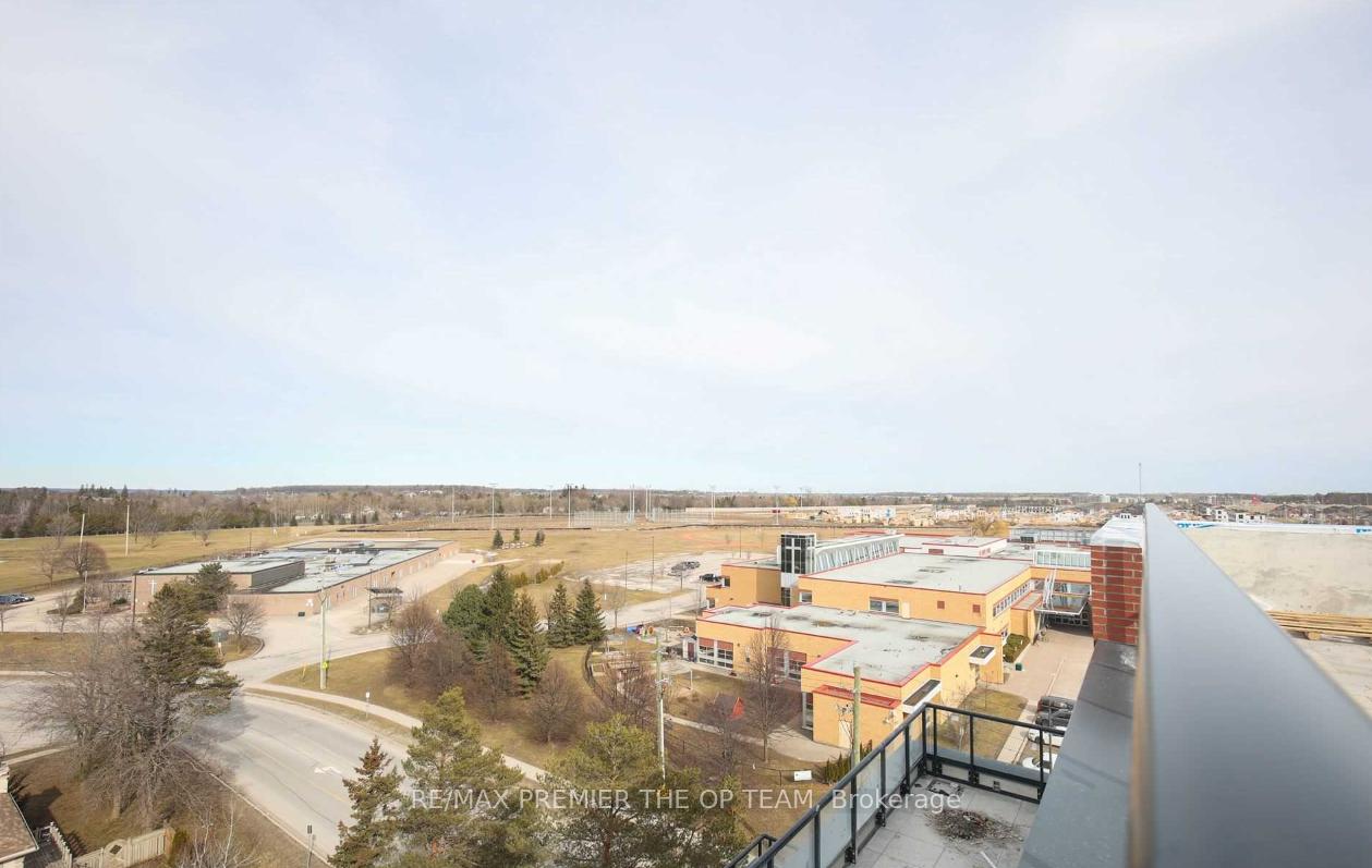 Photo 6 of Unit 416, 681 Yonge Street, Barrie, Painswick South — HOMEH