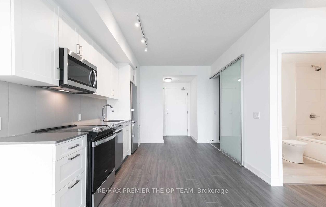 Photo 20 of Unit 416, 681 Yonge Street, Barrie, Painswick South — HOMEH