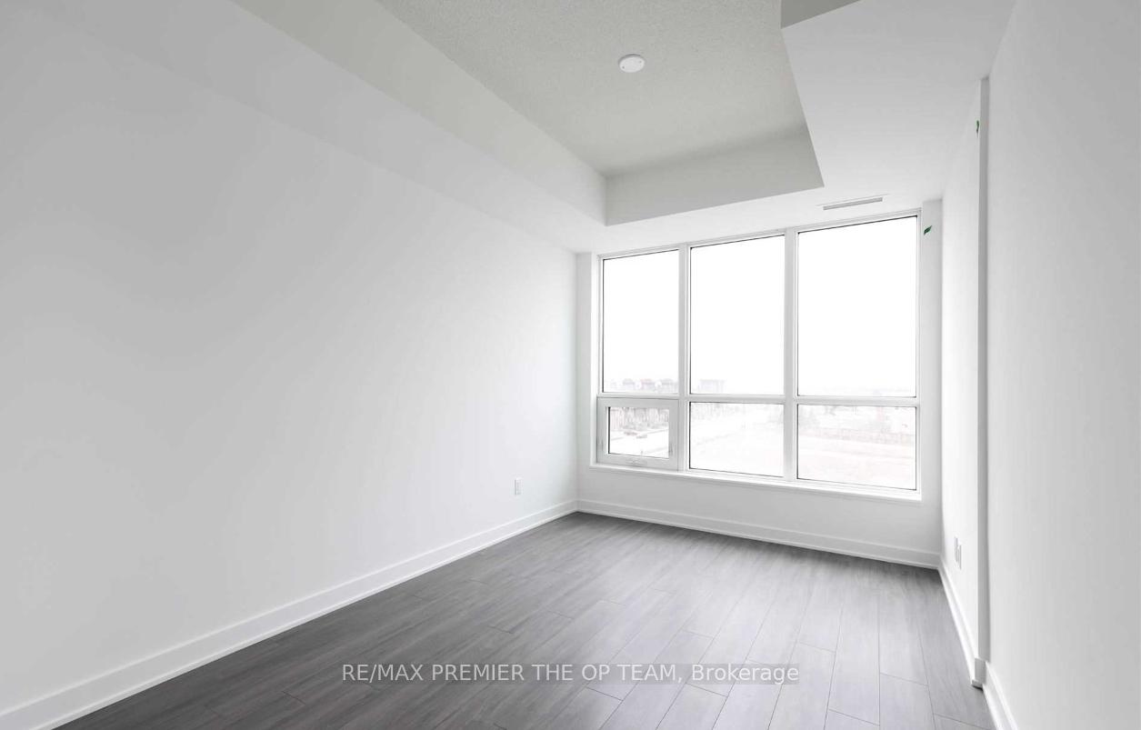 Photo 22 of Unit 416, 681 Yonge Street, Barrie, Painswick South — HOMEH
