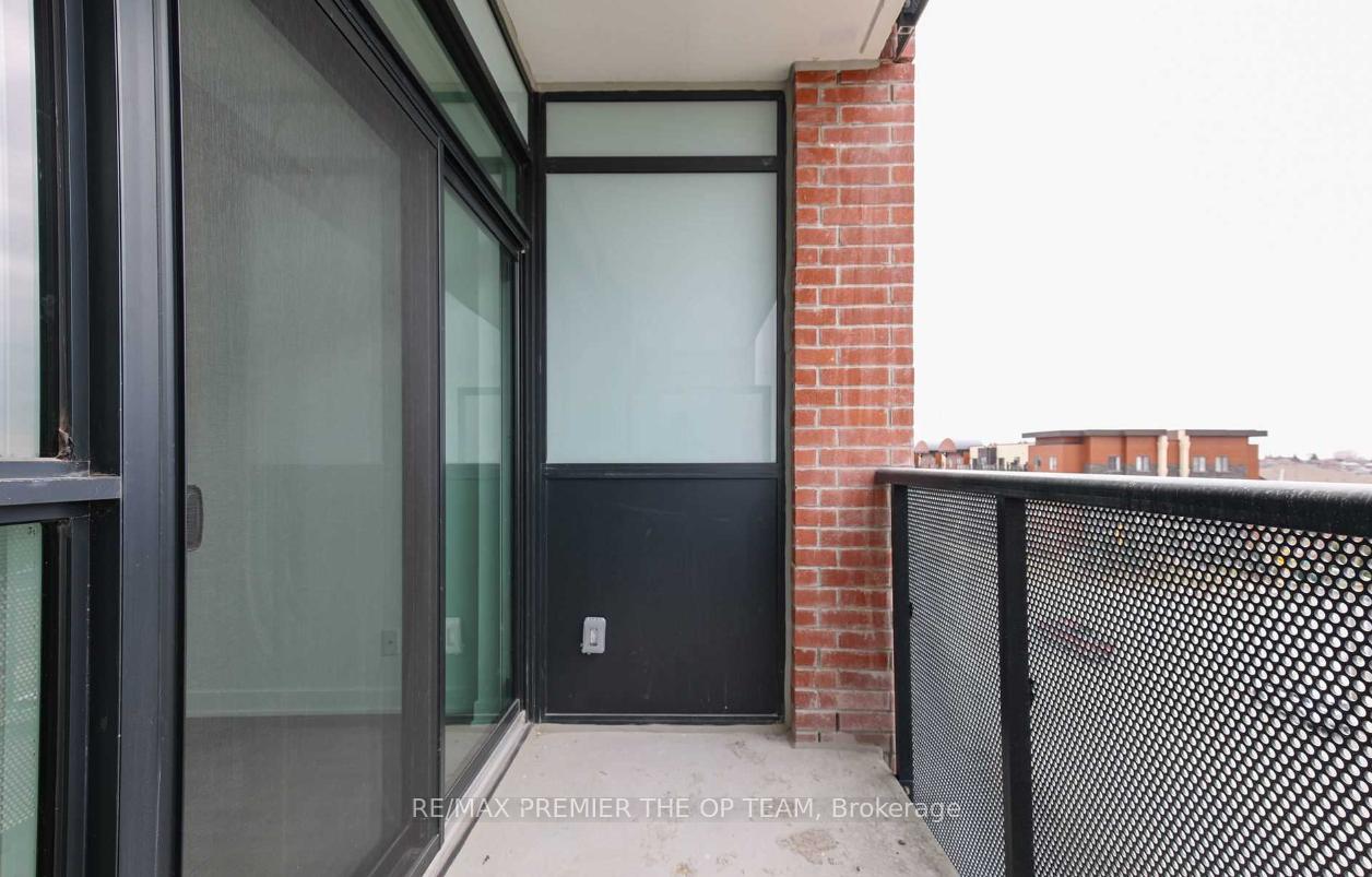 Photo 25 of Unit 416, 681 Yonge Street, Barrie, Painswick South — HOMEH