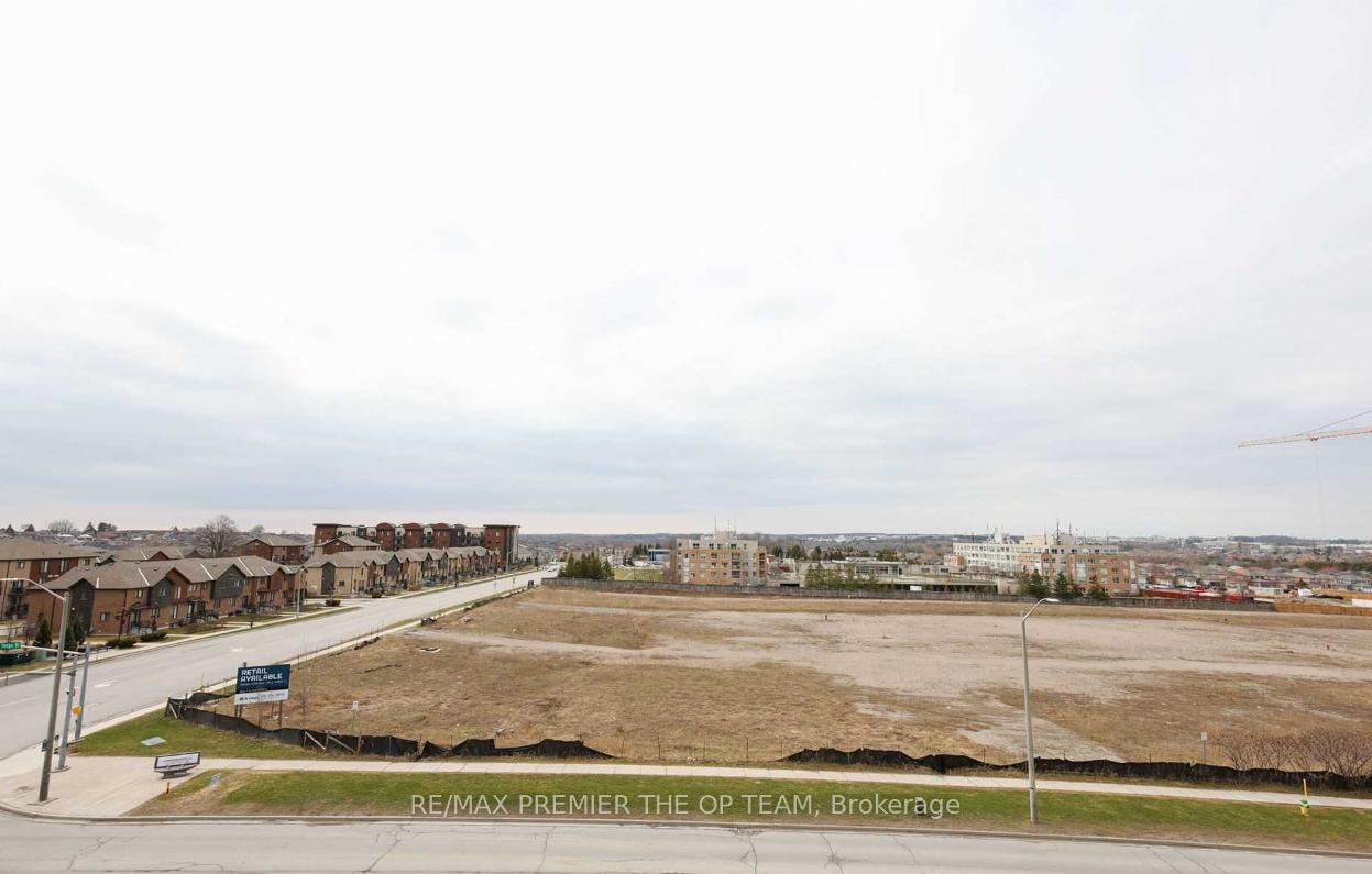 Photo 27 of Unit 416, 681 Yonge Street, Barrie, Painswick South — HOMEH