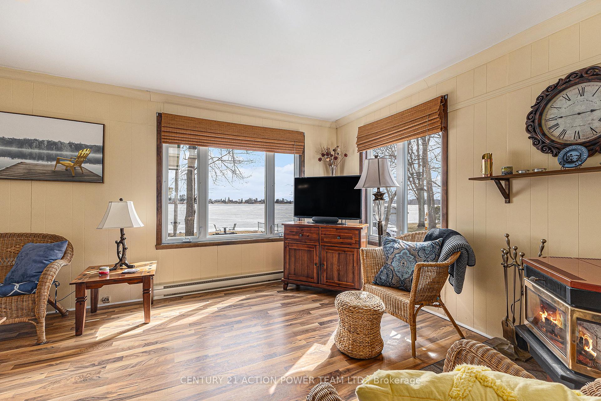 Photo 8 of 2839 Domaine Chartrand Road E, Champlain, Champlain Twp — HOMEH