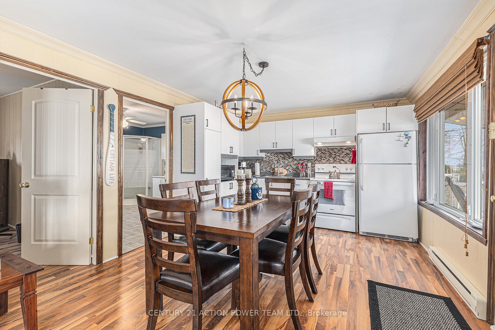 Photo 10 of 2839 Domaine Chartrand Road E, Champlain, Champlain Twp — HOMEH