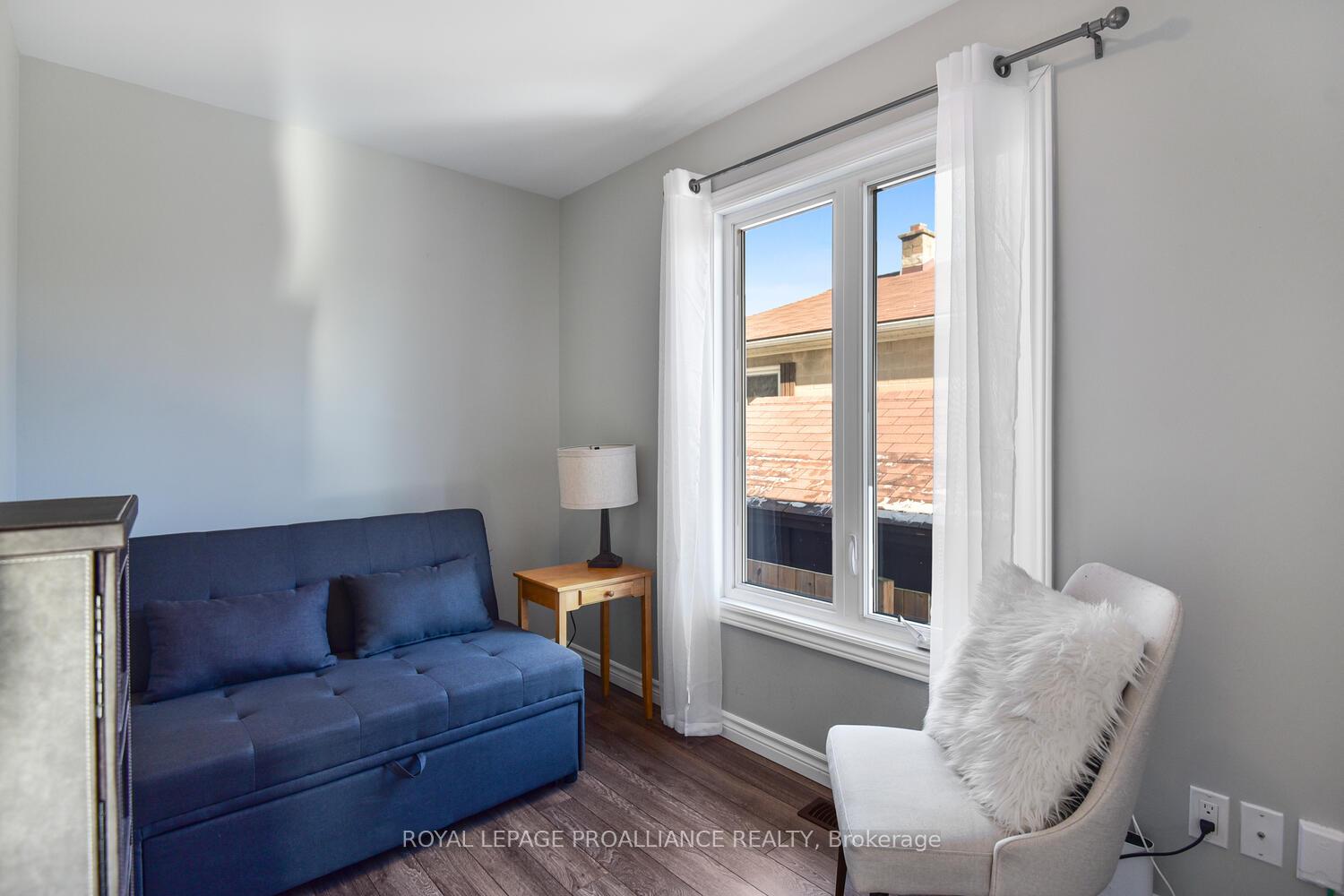 Photo 13 of 271 Sydenham Street, Gananoque — HOMEH