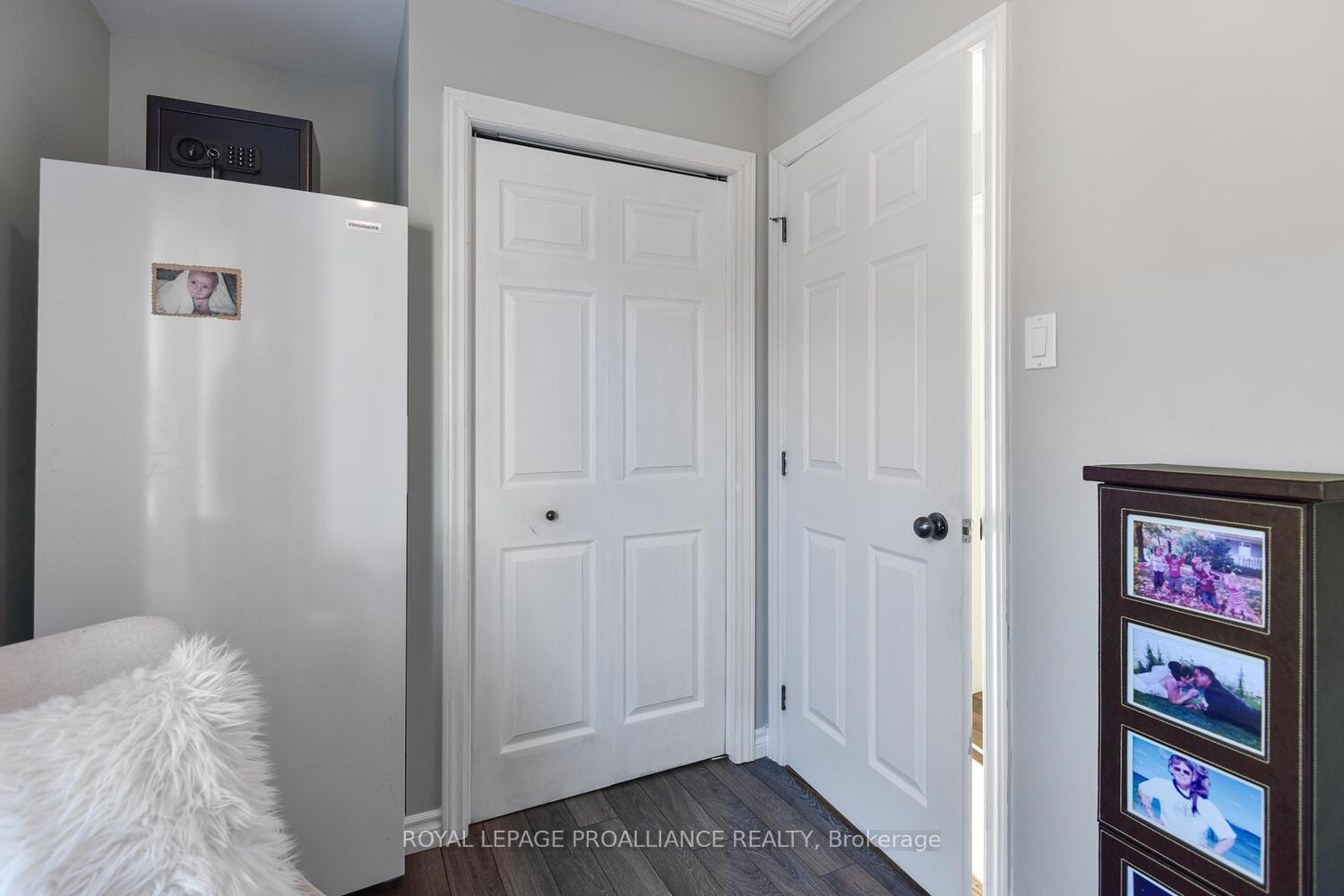 Photo 14 of 271 Sydenham Street, Gananoque — HOMEH