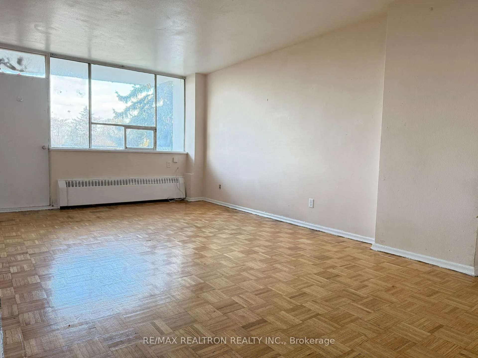 Photo 1 of Unit 604, 500 Dawes Road, Toronto, O'Connor-Parkview — HOMEH