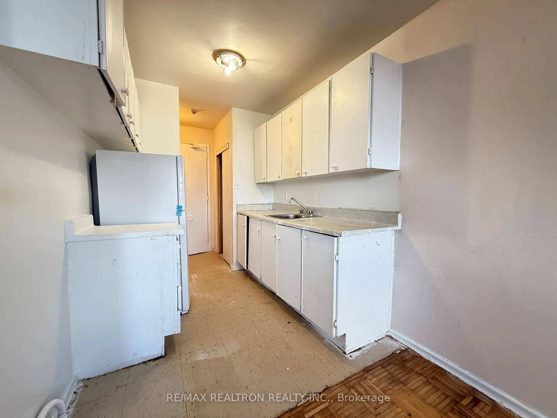 Photo 4 of Unit 604, 500 Dawes Road, Toronto, O'Connor-Parkview — HOMEH