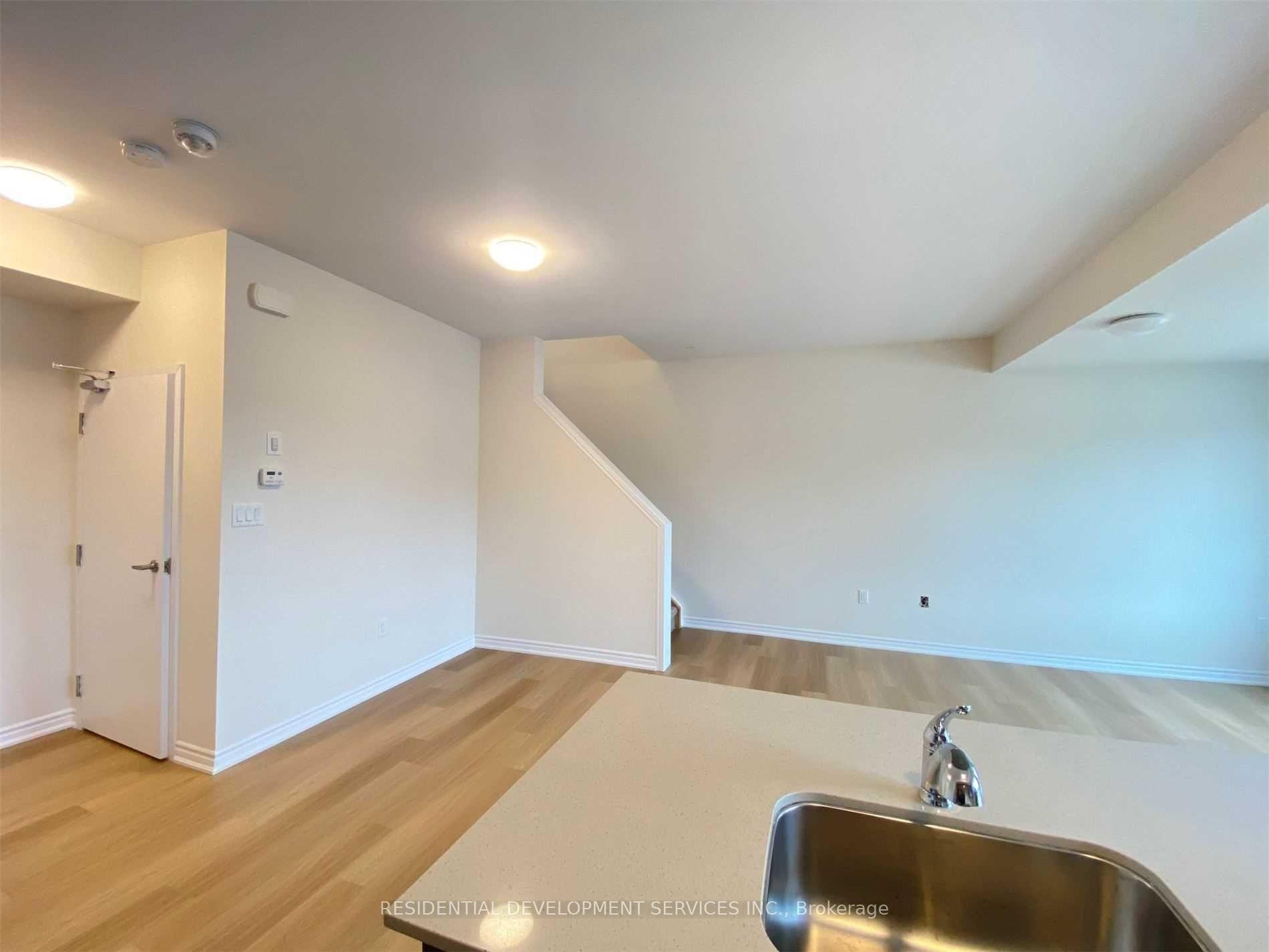 Photo 8 of Unit 8, 465 Beresford Path, Oshawa, Central — HOMEH