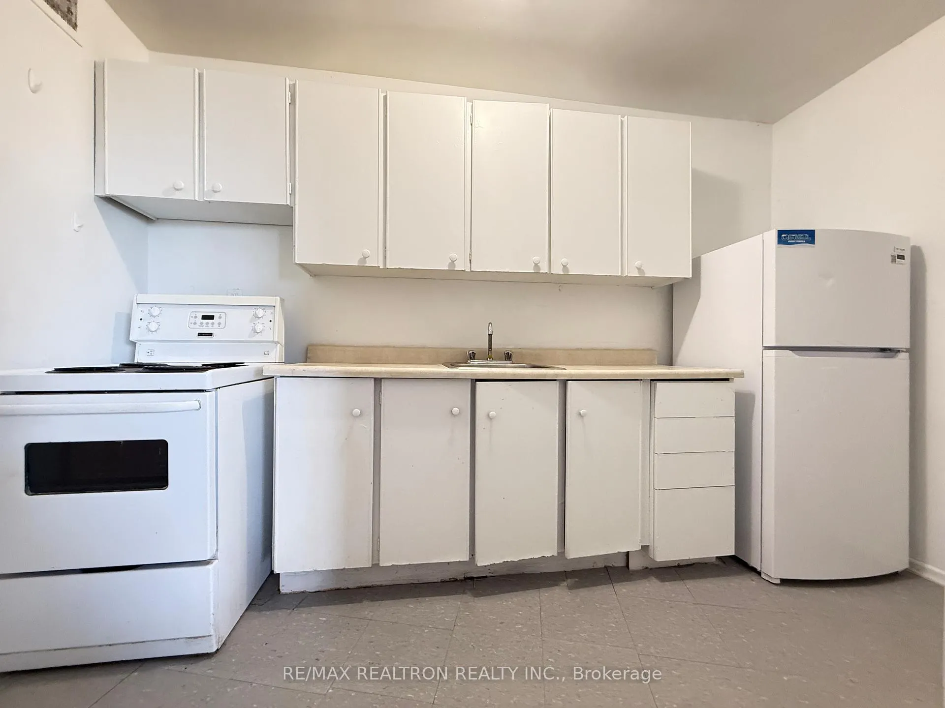 Photo 3 of Unit 610, 500 Dawes Road, Toronto, O'Connor-Parkview — HOMEH