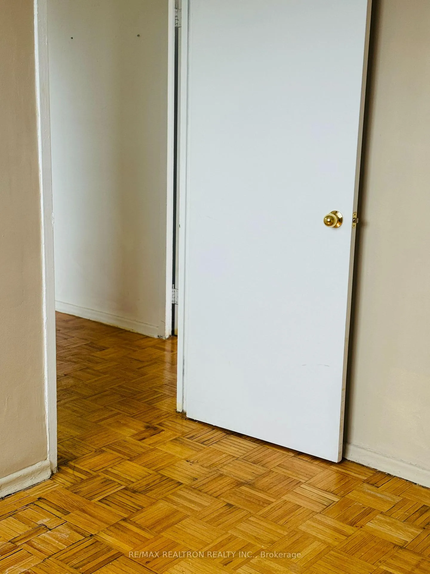 Photo 4 of Unit 322, 500 Dawes Road, Toronto, O'Connor-Parkview — HOMEH