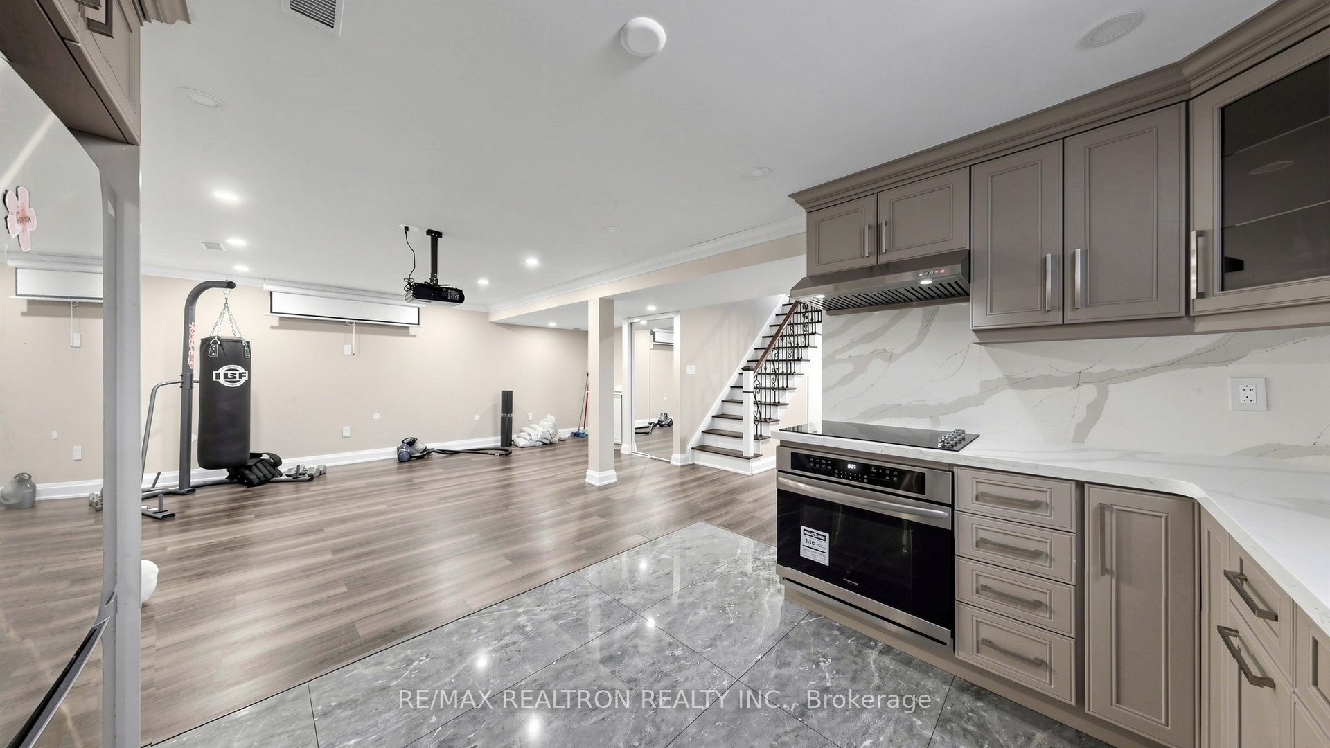 Photo 42 of 1 Barnstone Drive, Markham, Wismer — HOMEH