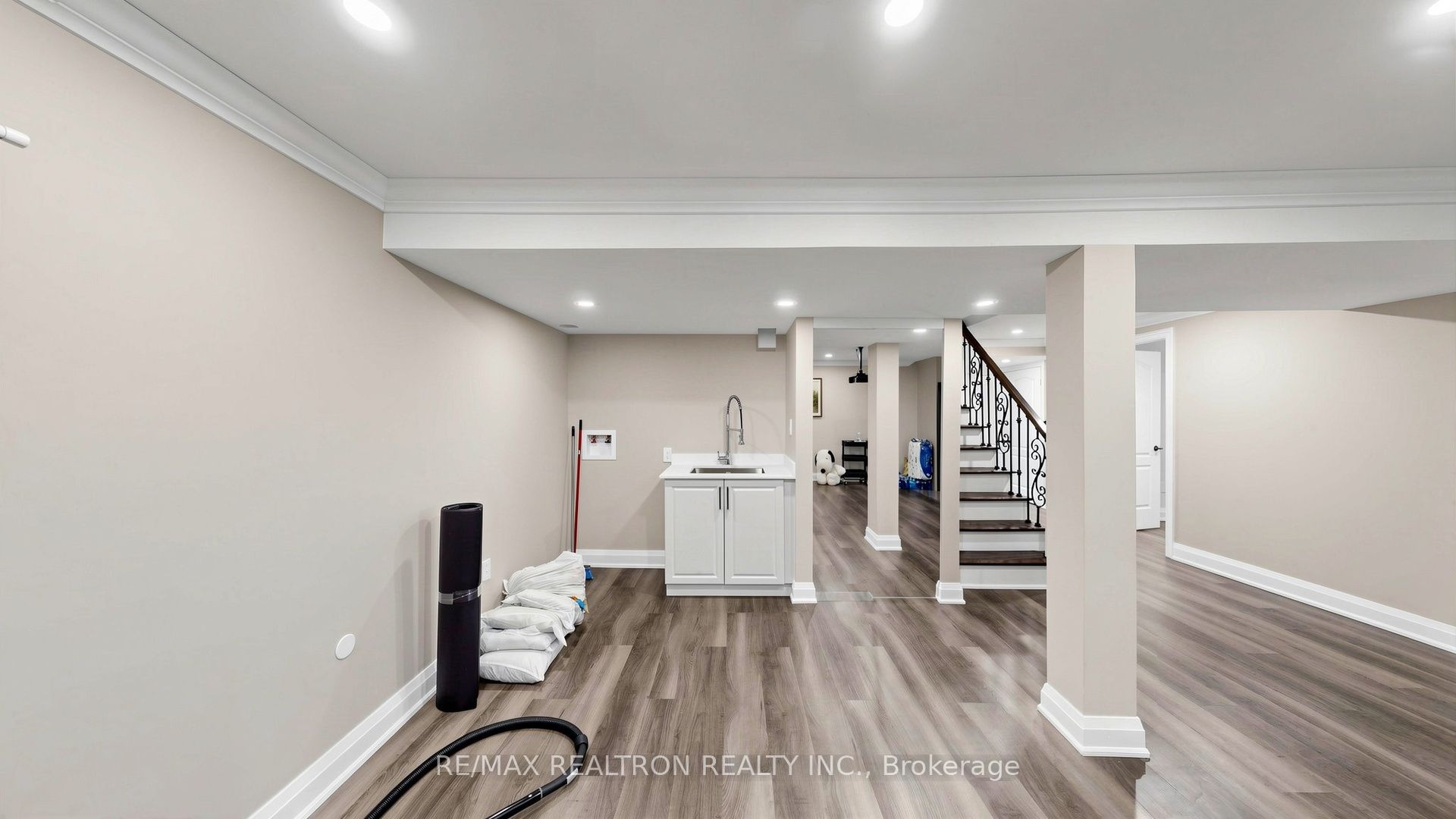 Photo 39 of 1 Barnstone Drive, Markham, Wismer — HOMEH