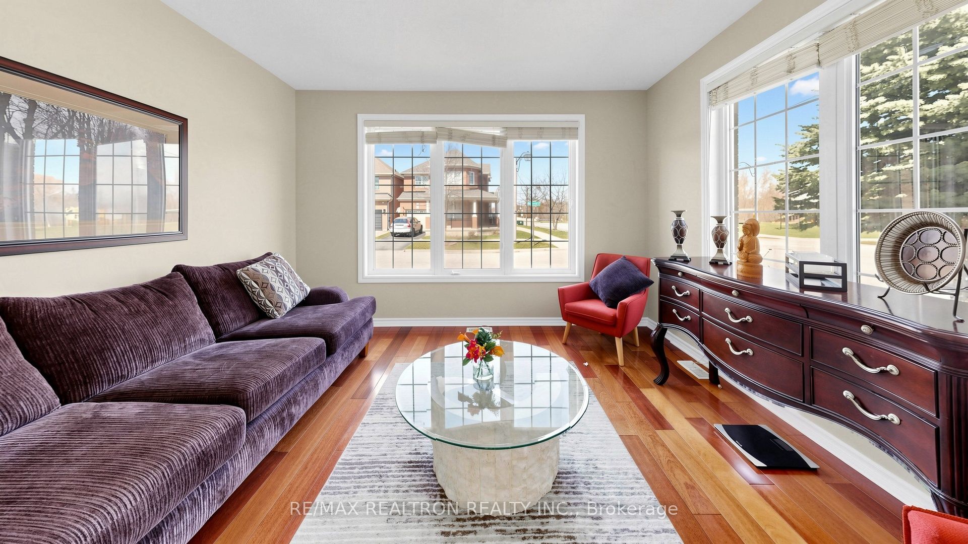Photo 6 of 1 Barnstone Drive, Markham, Wismer — HOMEH