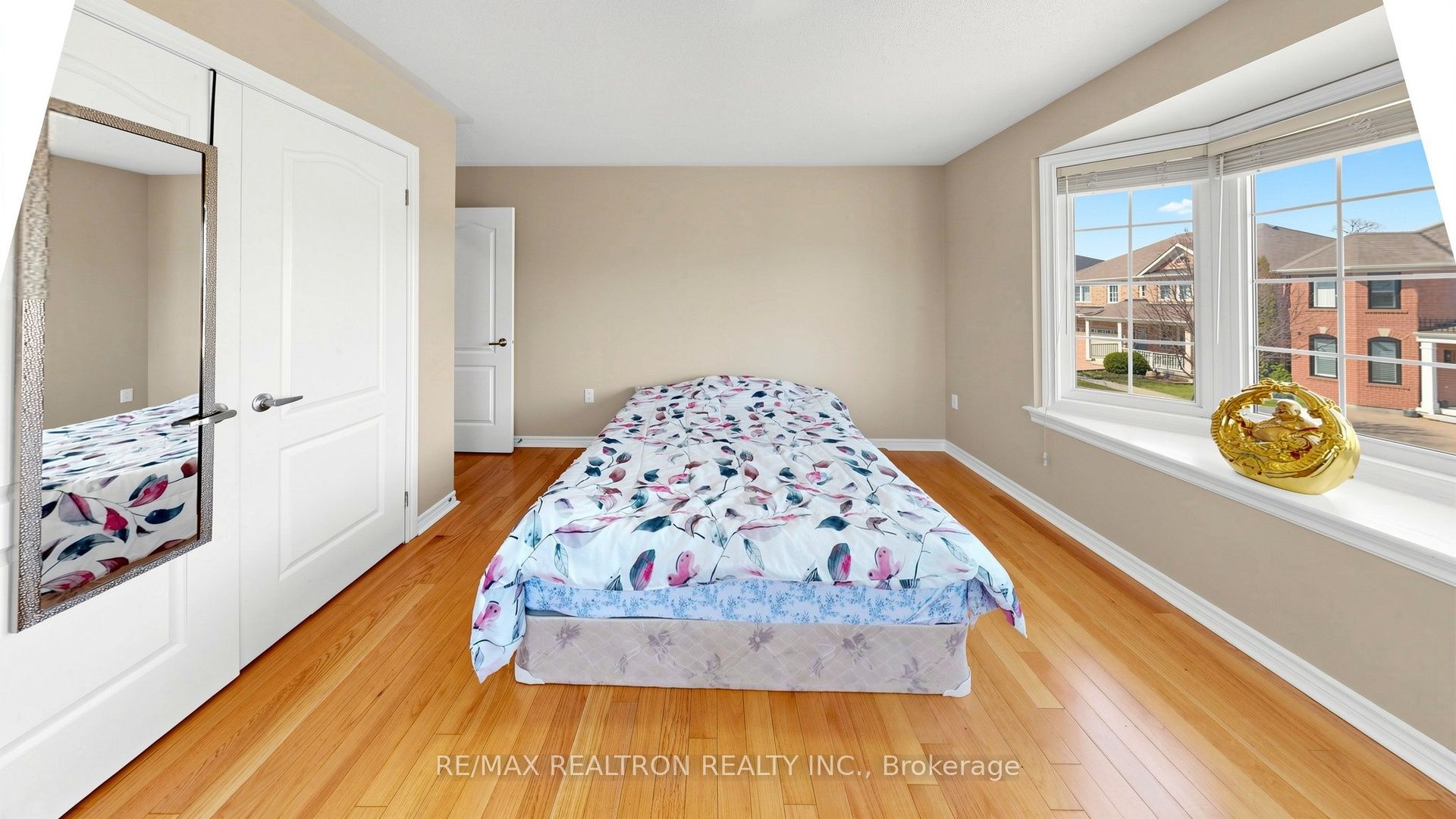 Photo 30 of 1 Barnstone Drive, Markham, Wismer — HOMEH