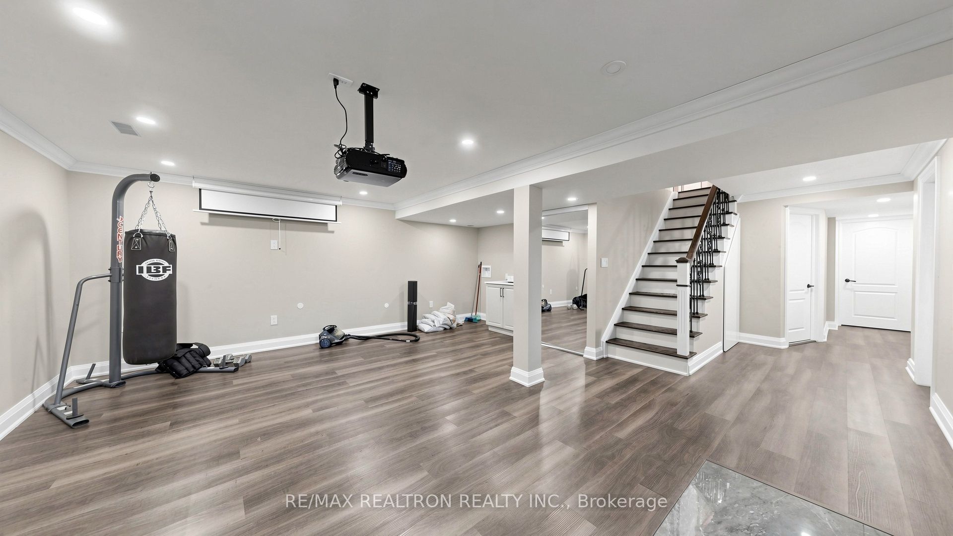 Photo 36 of 1 Barnstone Drive, Markham, Wismer — HOMEH