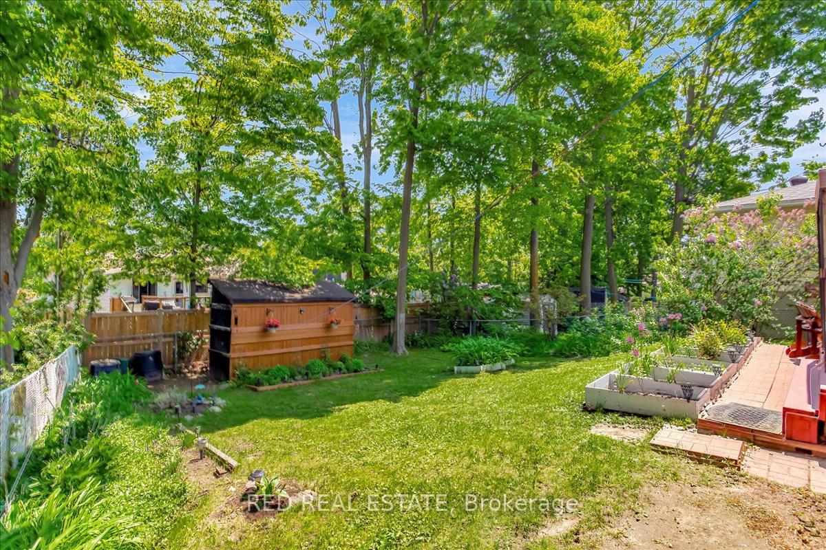 Photo 5 of 45 Springdale Drive, Barrie, Cundles East — HOMEH