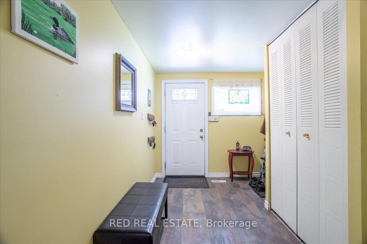 Photo 7 of 45 Springdale Drive, Barrie, Cundles East — HOMEH
