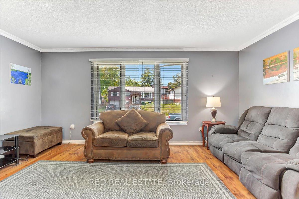 Photo 13 of 45 Springdale Drive, Barrie, Cundles East — HOMEH