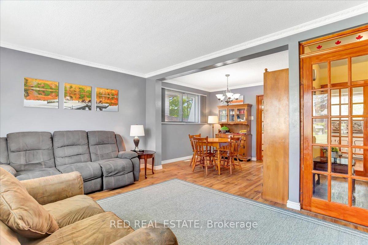 Photo 14 of 45 Springdale Drive, Barrie, Cundles East — HOMEH