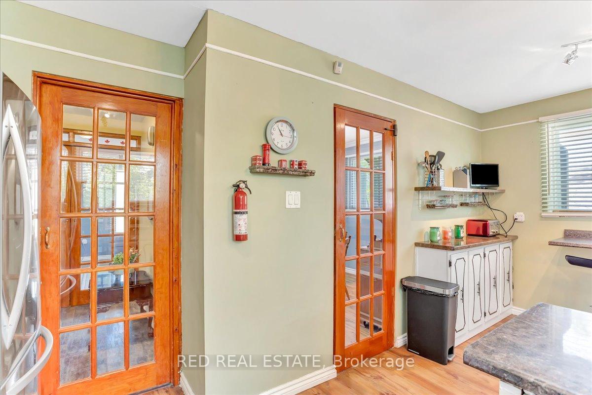 Photo 21 of 45 Springdale Drive, Barrie, Cundles East — HOMEH