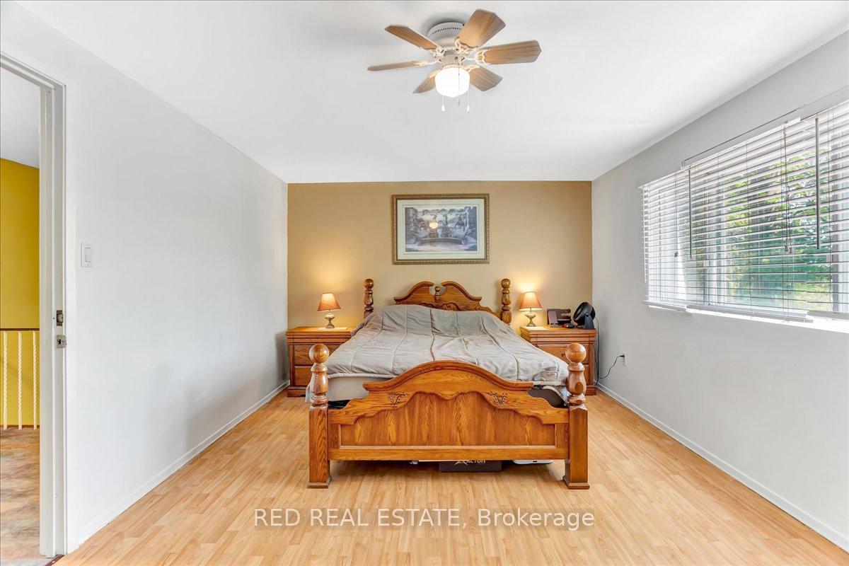 Photo 23 of 45 Springdale Drive, Barrie, Cundles East — HOMEH