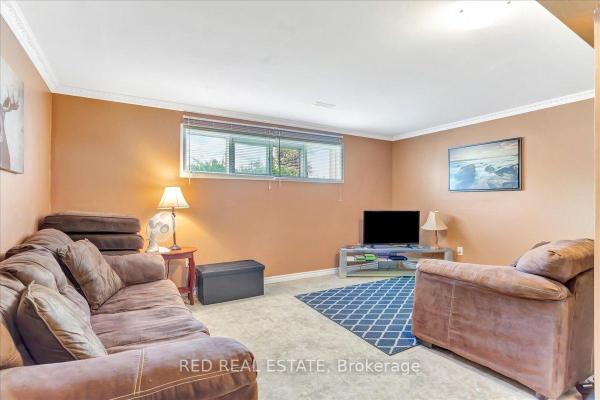 Photo 31 of 45 Springdale Drive, Barrie, Cundles East — HOMEH