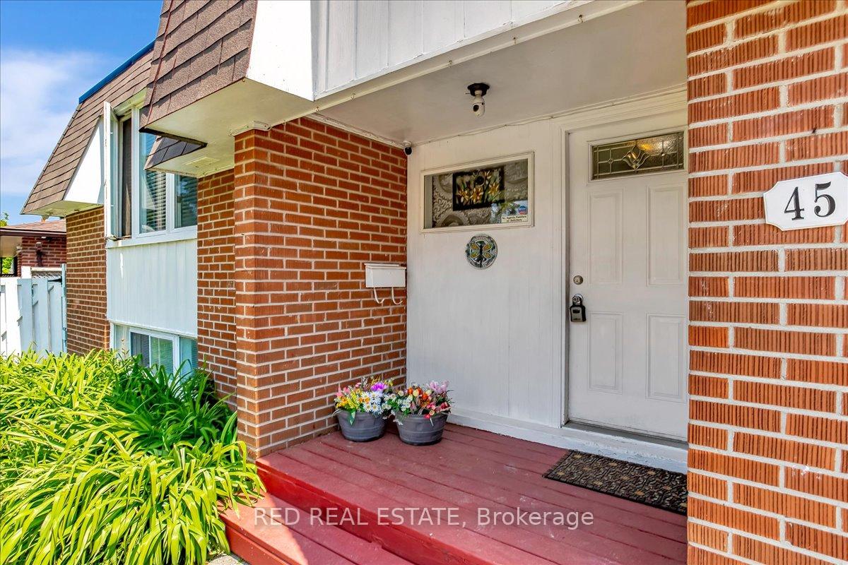 Photo 40 of 45 Springdale Drive, Barrie, Cundles East — HOMEH