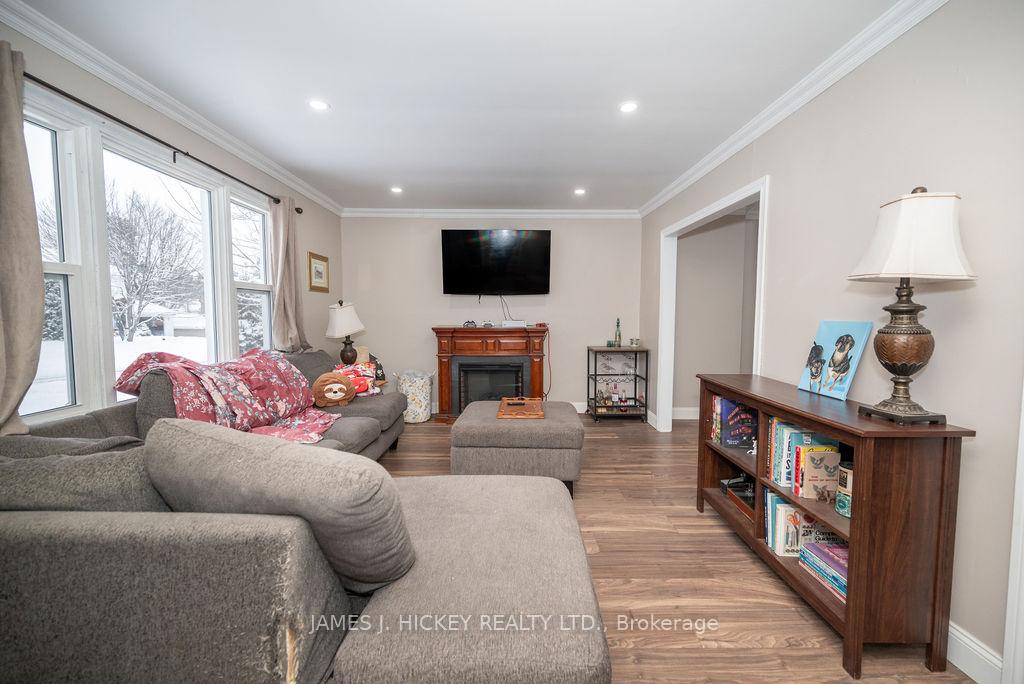 Photo 2 of 23 Silvie Street, Deep River — HOMEH