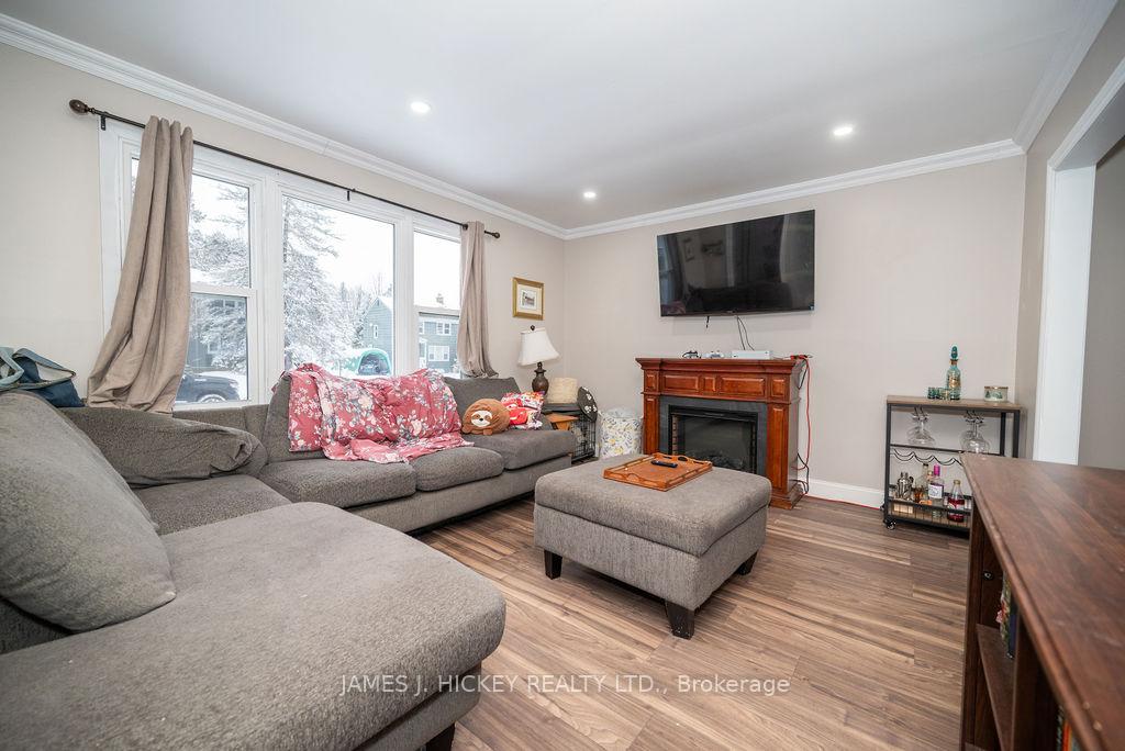 Photo 3 of 23 Silvie Street, Deep River — HOMEH