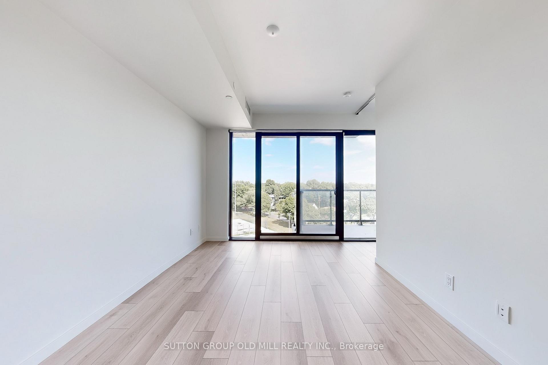 Photo 5 of Unit 605, 7 Smith Crescent, Etobicoke, Stonegate-Queensway — HOMEH