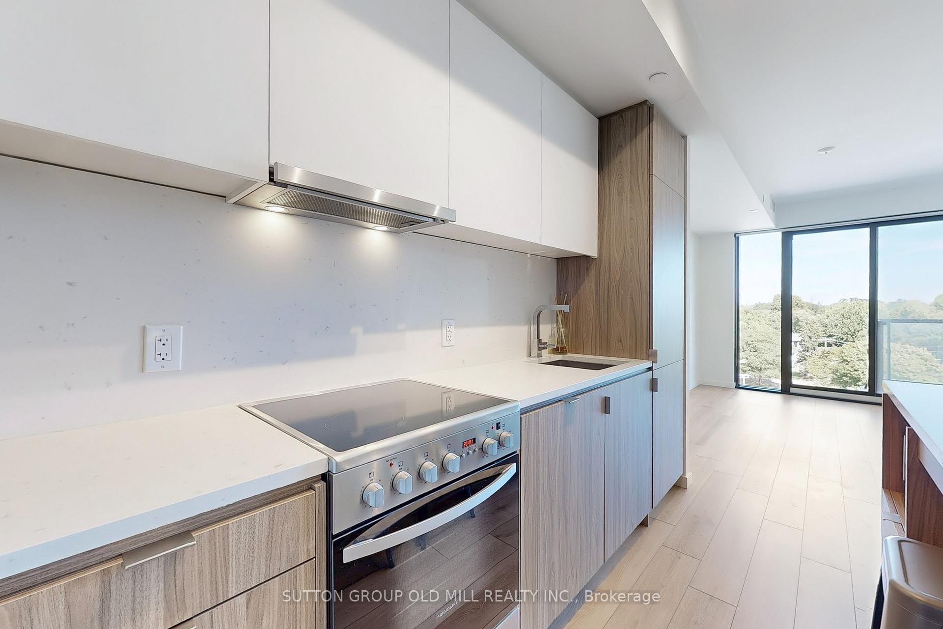 Photo 10 of Unit 605, 7 Smith Crescent, Etobicoke, Stonegate-Queensway — HOMEH