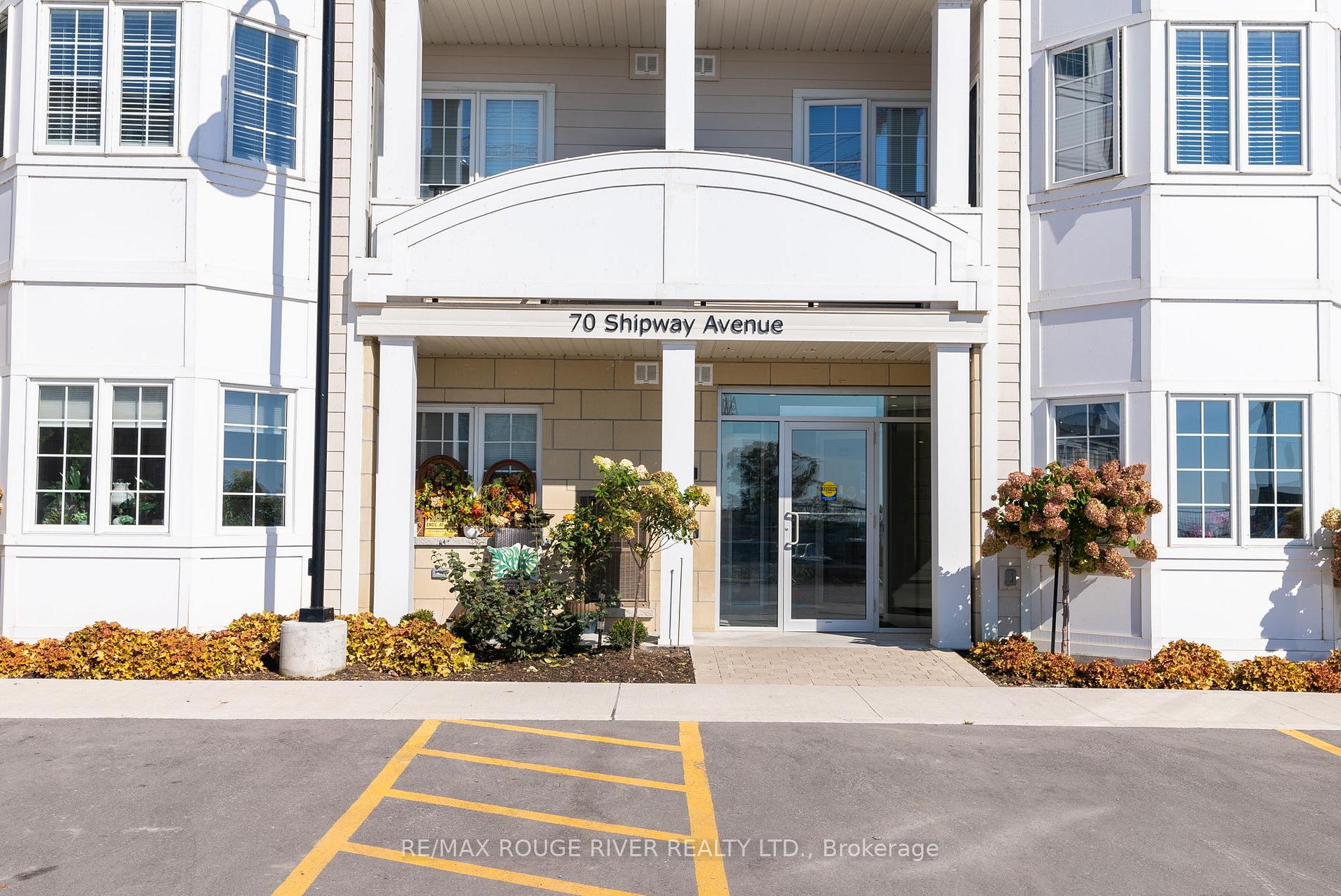 Photo 3 of Unit 206, 70 Shipway Avenue, Clarington, Newcastle — HOMEH