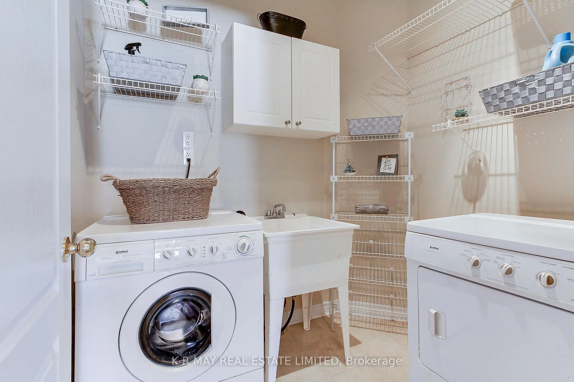Photo 31 of 72 Sherrington Drive, Scugog, Port Perry — HOMEH