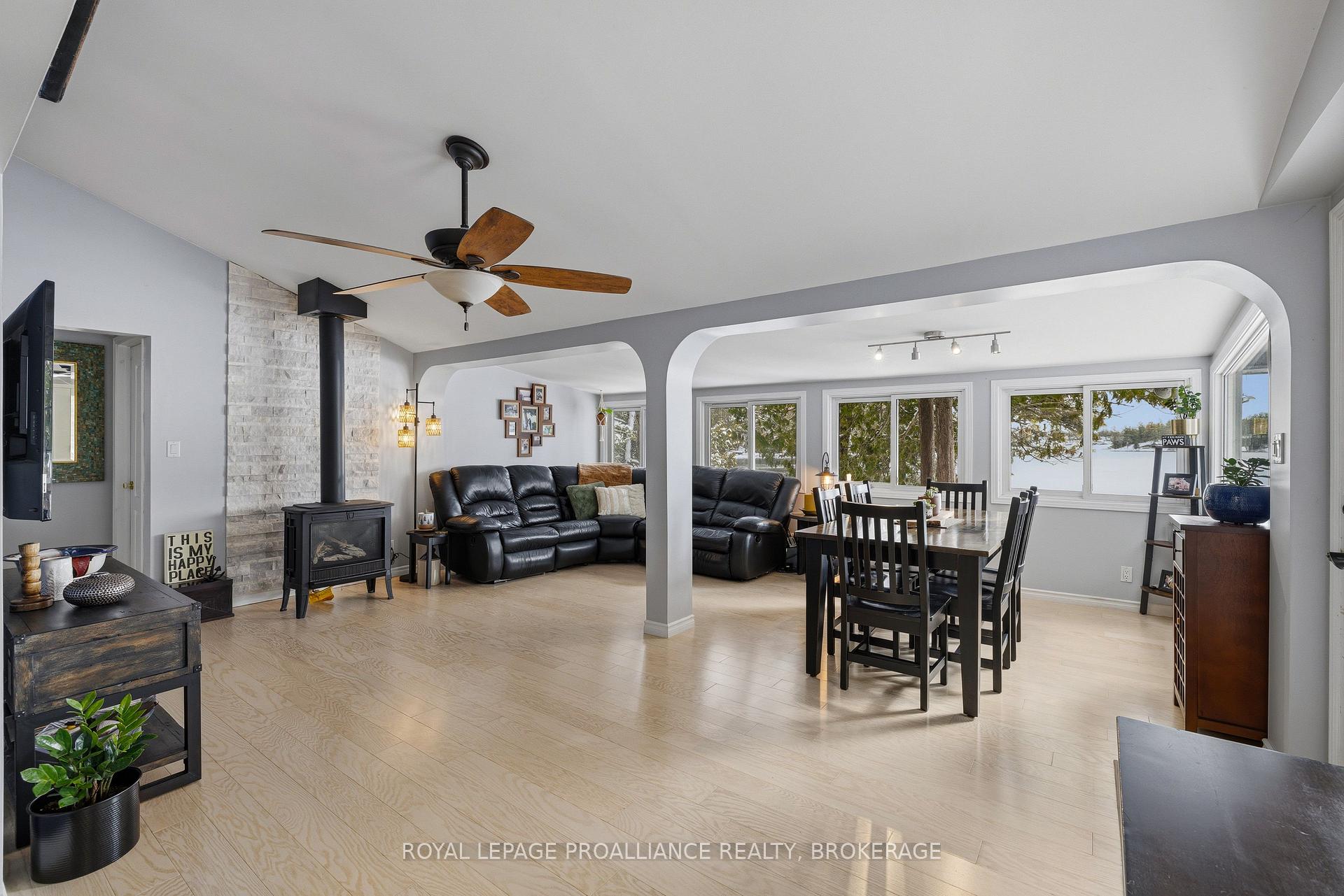Photo 4 of 279 Frye Lane, Frontenac, Frontenac South — HOMEH