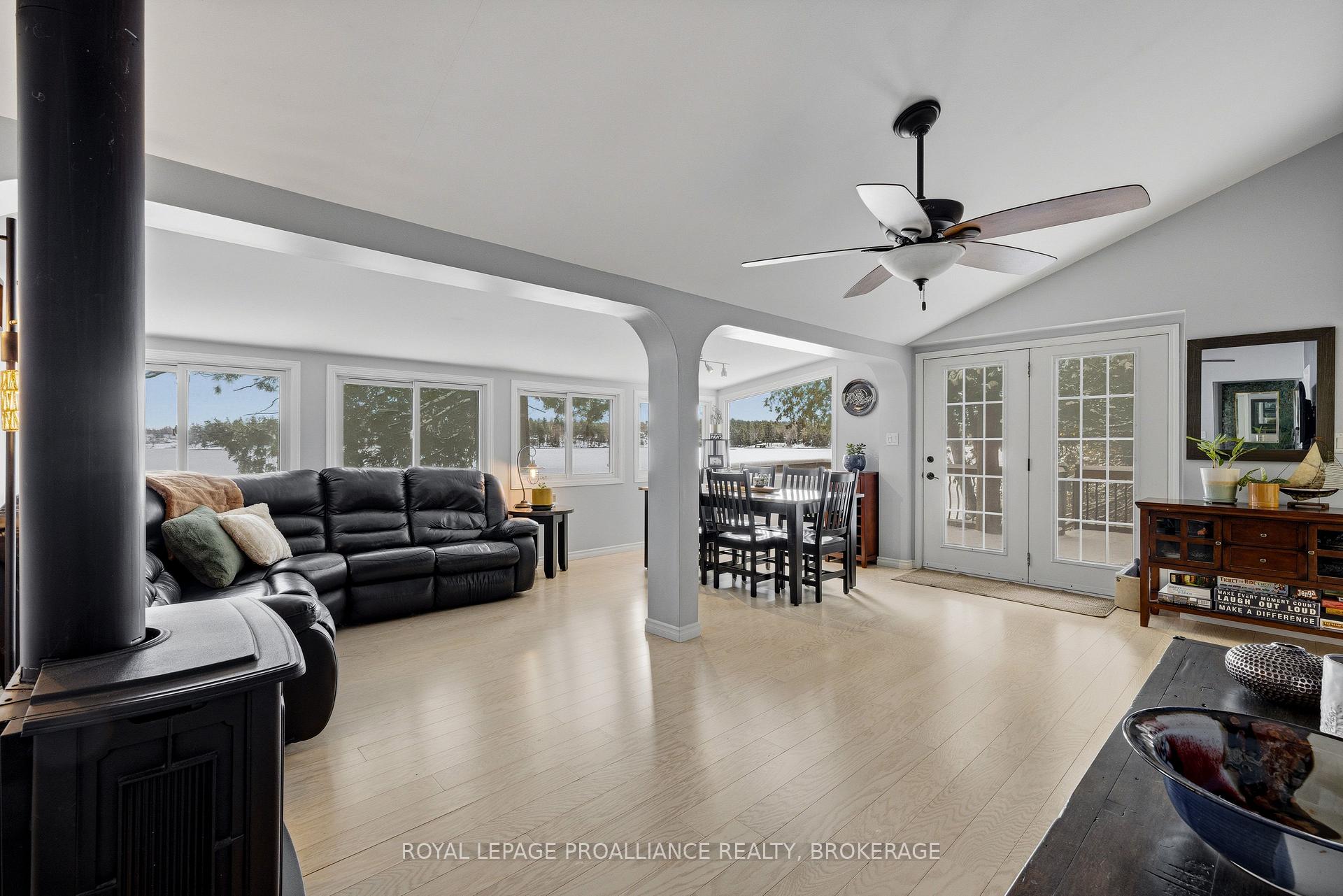Photo 5 of 279 Frye Lane, Frontenac, Frontenac South — HOMEH