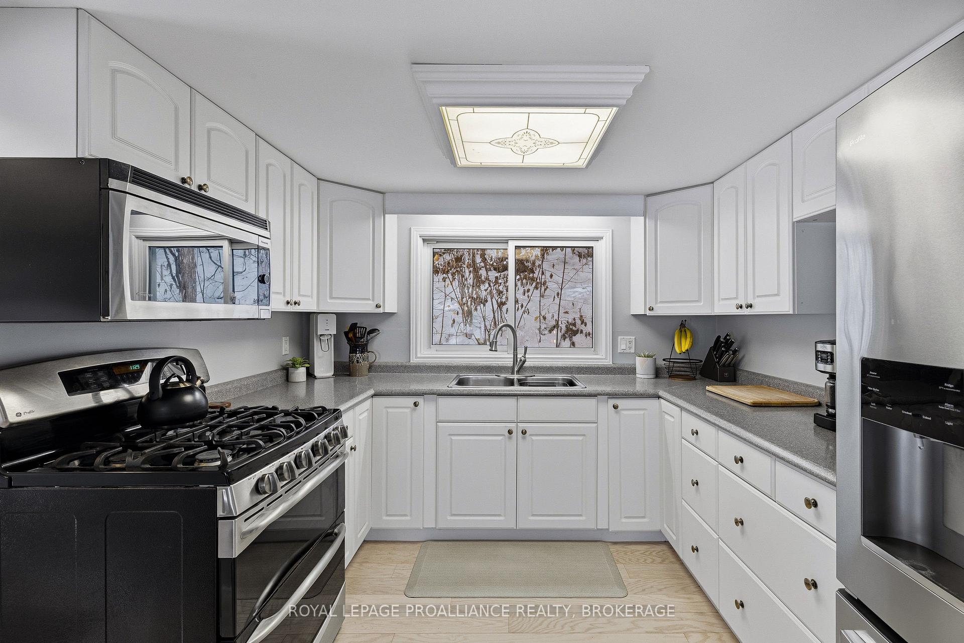 Photo 13 of 279 Frye Lane, Frontenac, Frontenac South — HOMEH