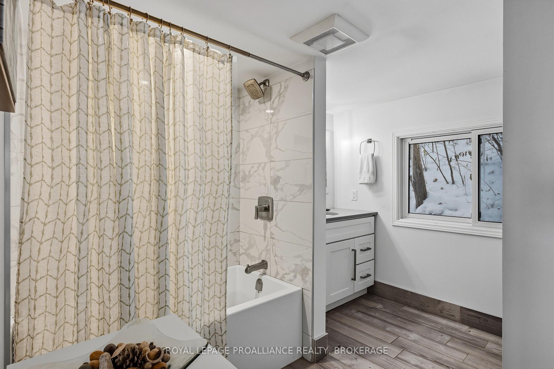 Photo 19 of 279 Frye Lane, Frontenac, Frontenac South — HOMEH