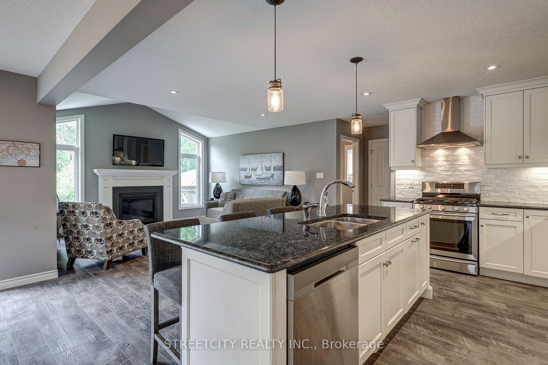 Photo 10 of 400 Beamish Street, Central Elgin, Rural Central Elgin — HOMEH