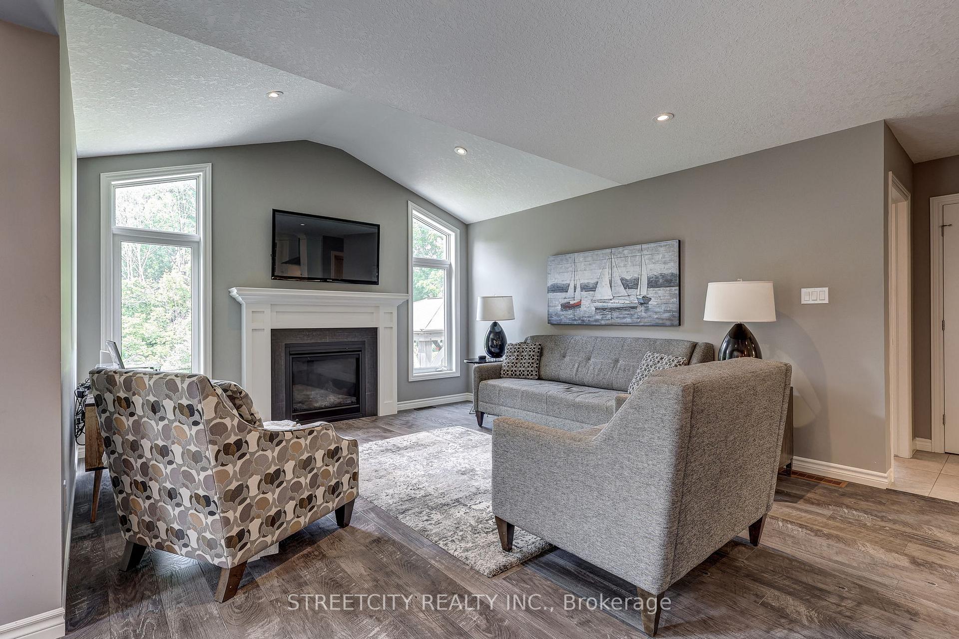 Photo 12 of 400 Beamish Street, Central Elgin, Rural Central Elgin — HOMEH