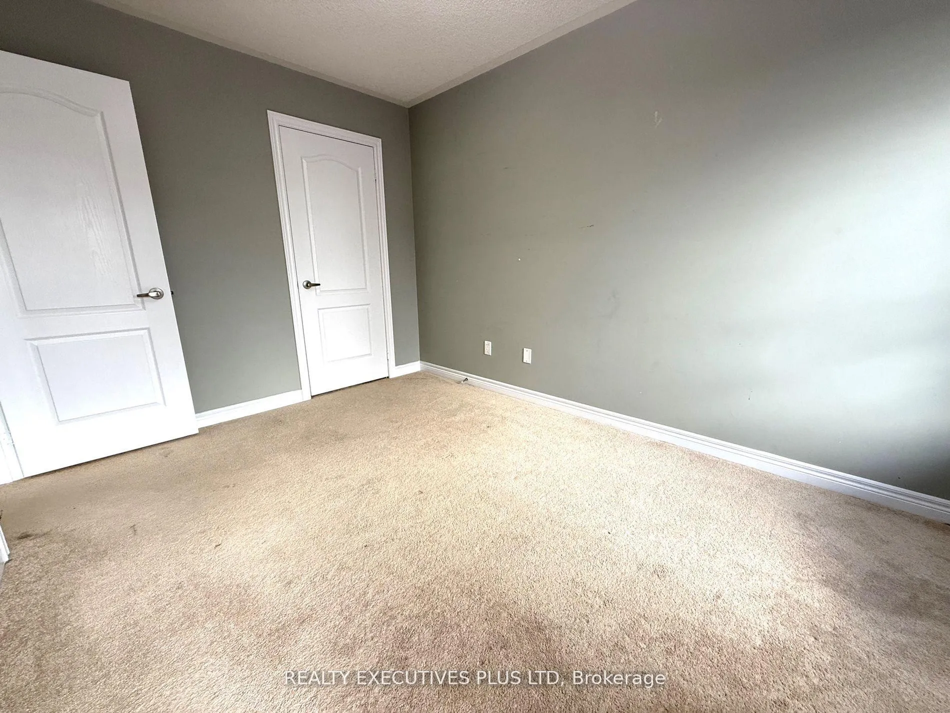 Photo 24 of Unit Upper, 88 Banbridge Crescent, Brampton, Credit Valley — HOMEH