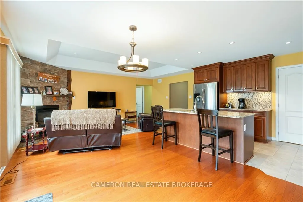 Photo 10 of 2124 Tremblay Avenue, Cornwall — HOMEH
