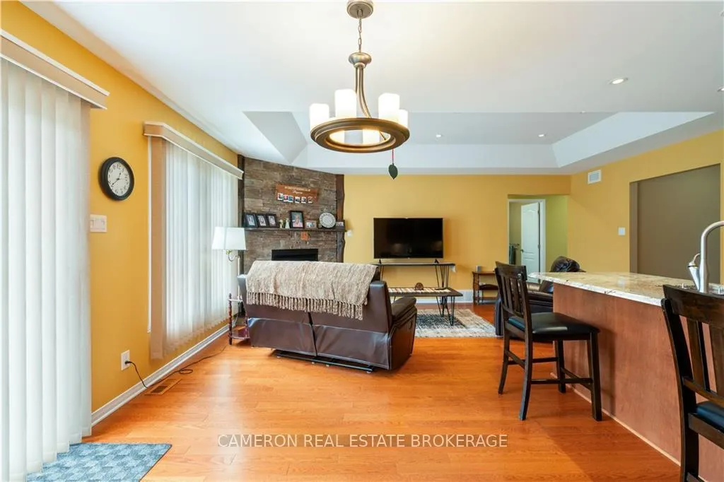 Photo 11 of 2124 Tremblay Avenue, Cornwall — HOMEH